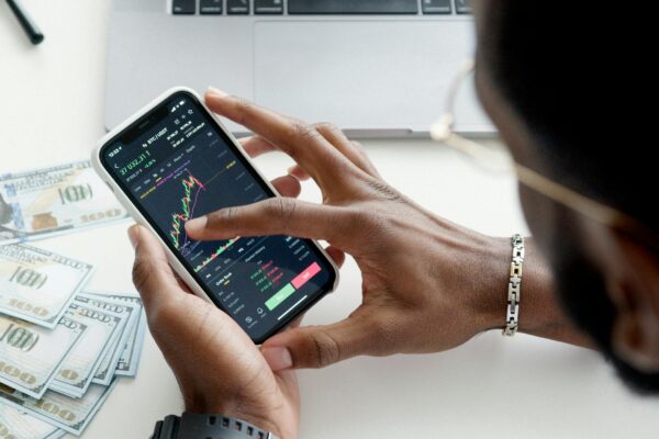 Stock Market Trading Explained: From Basics to Advanced Tactics