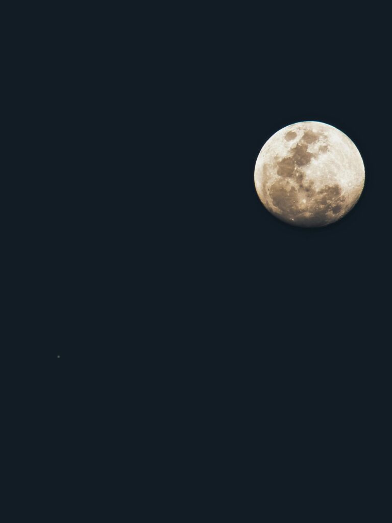 Moonlanding Full Story: A Giant Leap for Mankind