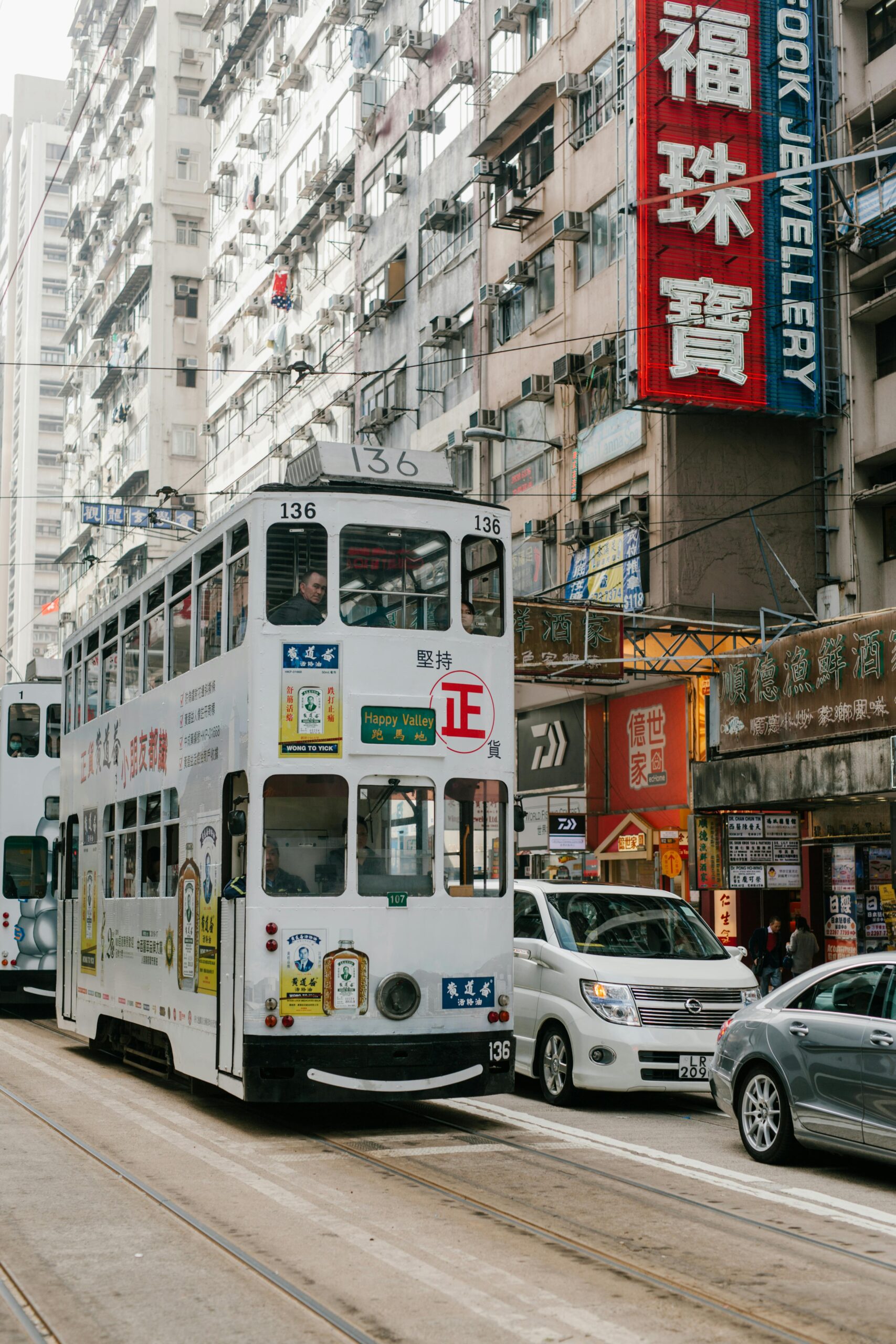 Automatic Electric Cars: Driving Innovation Forward